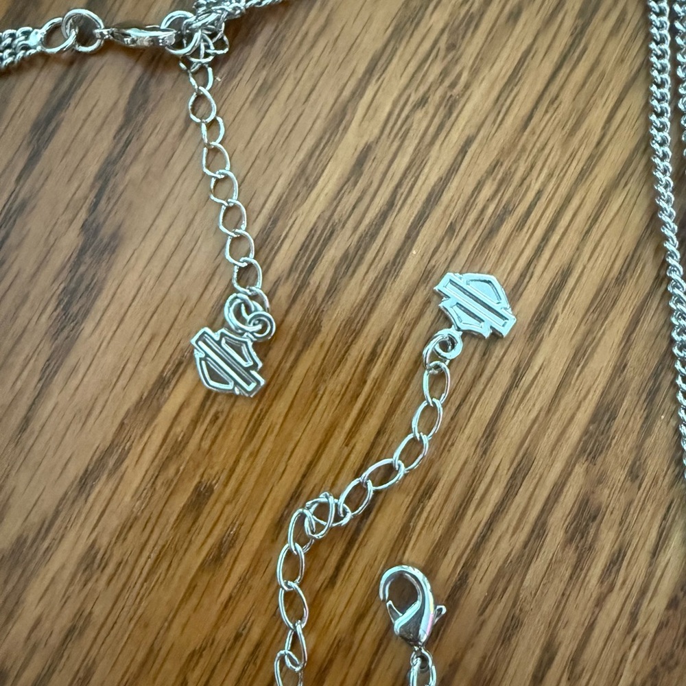 New Elegant Harley Davidson Silver Layered Necklace and matching bracelet. - Picture 7 of 10